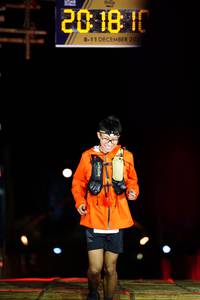 BIB: 201810, 202
                            <button type="button" onclick="openModal(18976612)" class="btn btn-primary btn-sm float-right btn-popup" data-toggle="modal" data-target=".modal-high-quality">
                        <i class="fas fa-shopping-cart"></i> Add to Cart
                    </button>
                                            <button type="button" onclick="isThisMe(18976612, true)" class="btn btn-success btn-sm float-right btn-popup btn-isme hidden" data-toggle="tooltip" data-placement="bottom" title="นี่คือรูปของคุณใช่ไหม คลิกที่นี่เพื่อเอาเข้าอัลบั้ม">
                        <i class="fas fa-plus"></i> Add to album
                    </button>
                    <button type="button" onclick="isThisMe(18976612, false)" class="btn btn-warning btn-sm float-right btn-popup btn-isnotme hidden">
                        <i class="fas fa-ban"></i> Remove from album
                    </button>